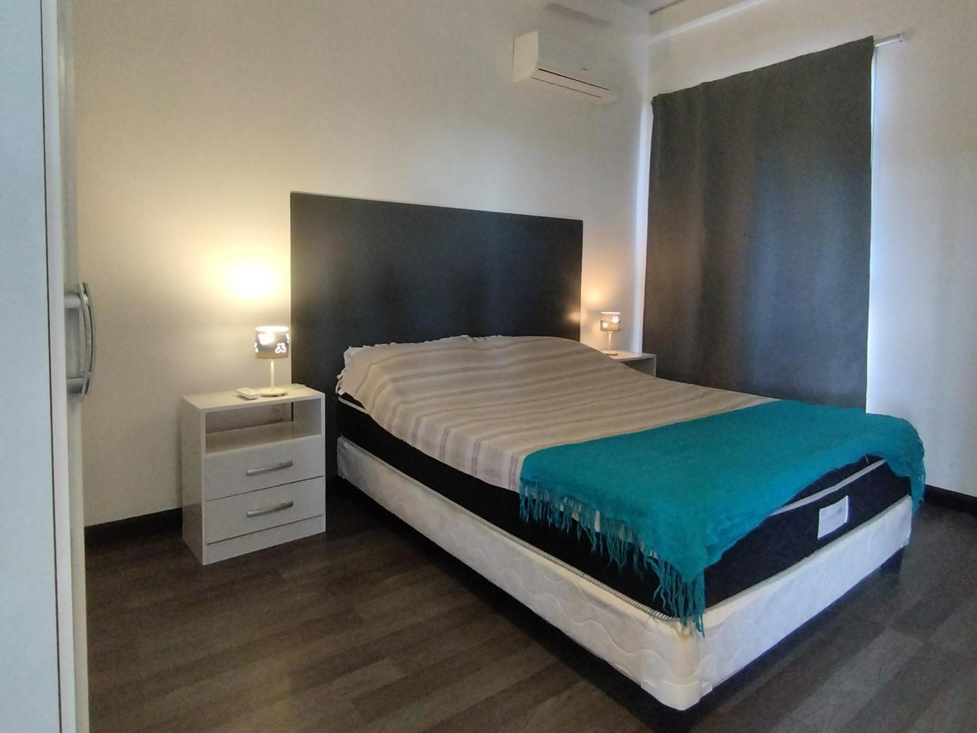 Apartamentos La Playa Piriápolis エクステリア 写真
