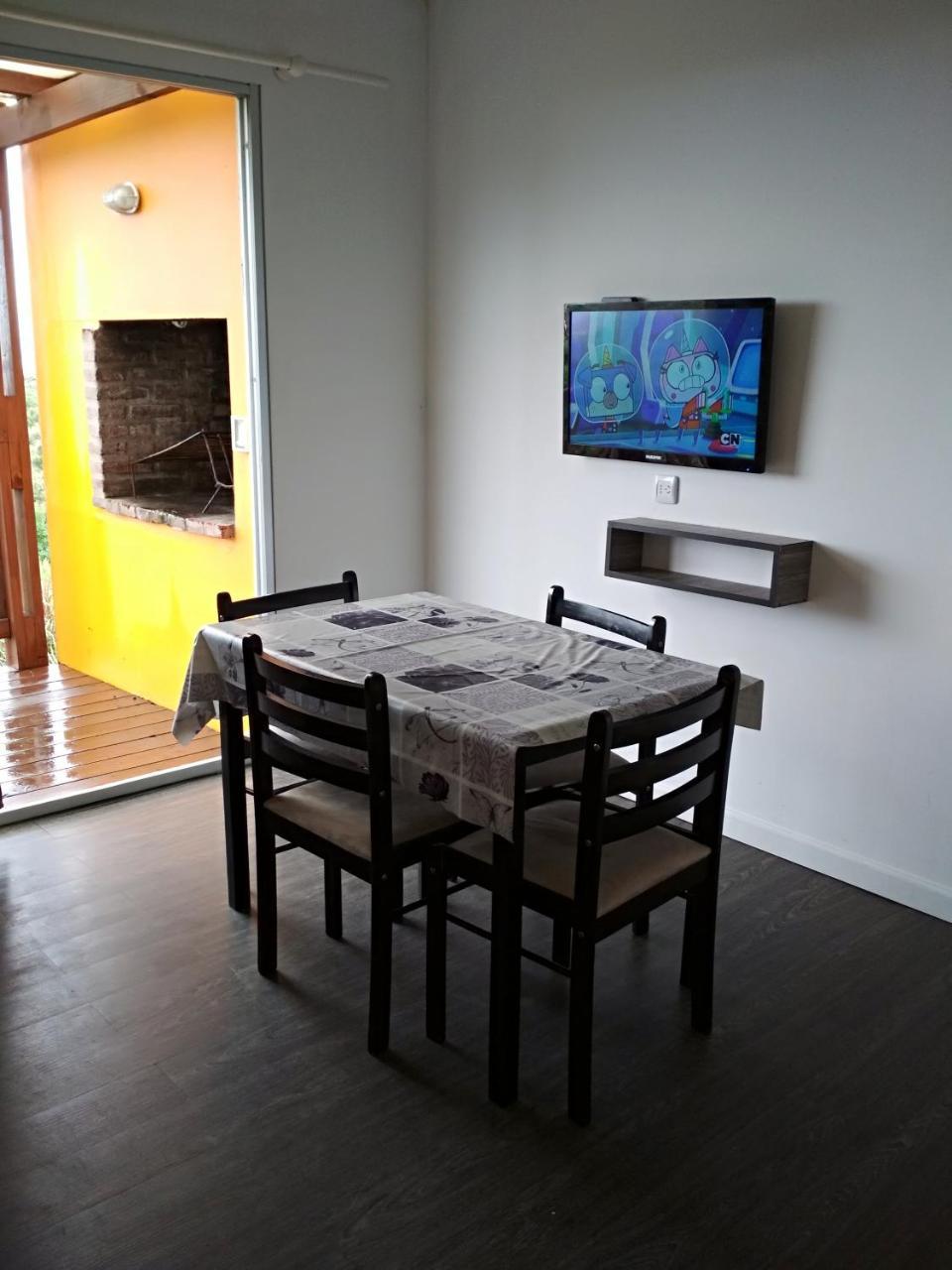 Apartamentos La Playa Piriápolis エクステリア 写真